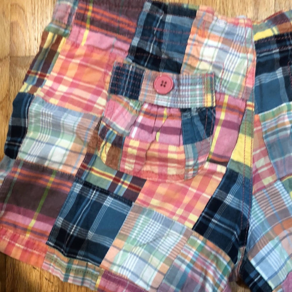 Super Cute Gap Patchwork Shorts - image 8